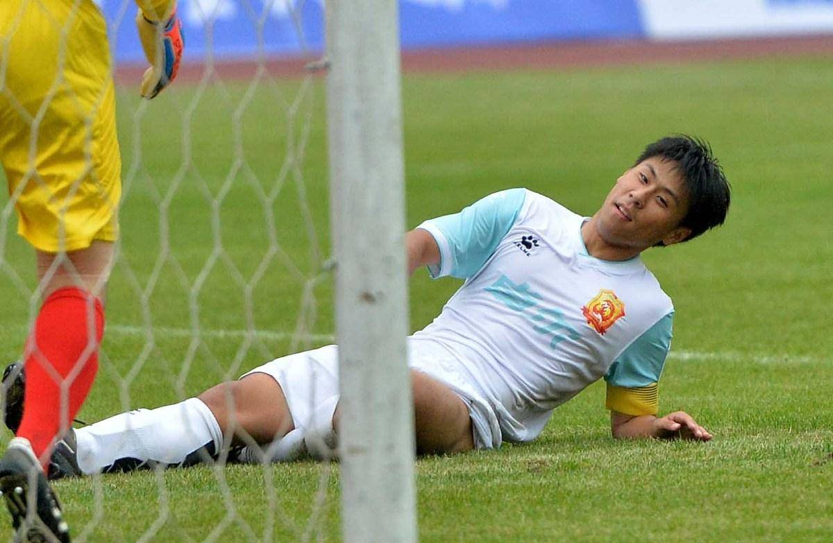 板球赛场再起风云：粤西鲨队队小胜东城独角兽队，脚步移动更到位经验成为胜负手的简单介绍