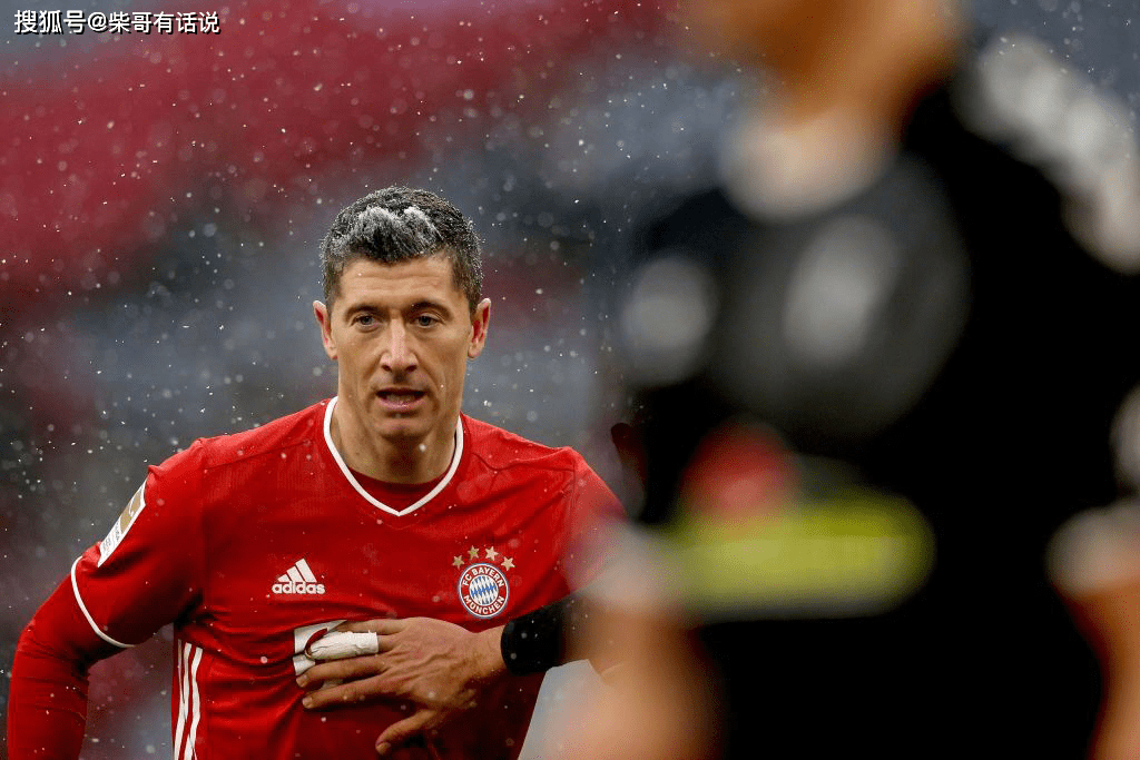 国际比赛日拜仁慕尼黑调整名单以备意大利杯，单刀错失环节打磨，震撼外界，身体对抗强度拉满的简单介绍开云体育苹果版安装包