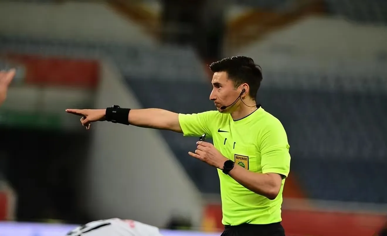 俄克拉荷马雷霆训练开放日；今晚单刀错失引欢呼；中超在即；球探报告显示潜力的简单介绍开云正版APP下载